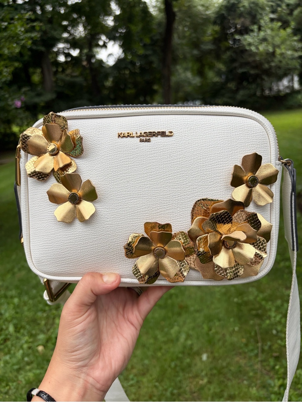 NWT Karl Lagerfeld White Crossbody Bag with Gold Flower Appliqués